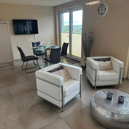 Palais -mehrgehtnicht-maisonette * Grossweitzschen