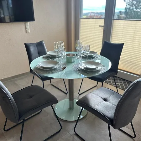 Апартаменты Palais -mehrgehtnicht-maisonette Grossweitzschen