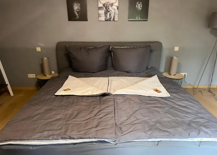 Palais -mehrgehtnicht-maisonette Apartment Grossweitzschen